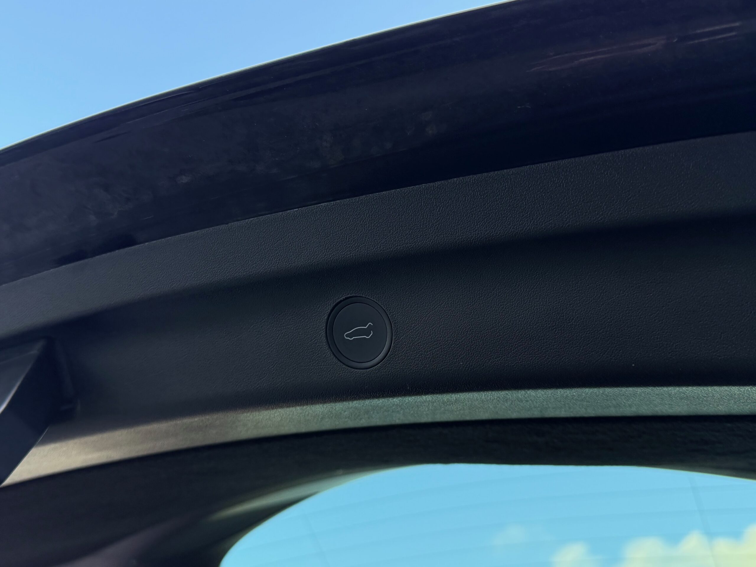 Tesla Model Y RWD 5d