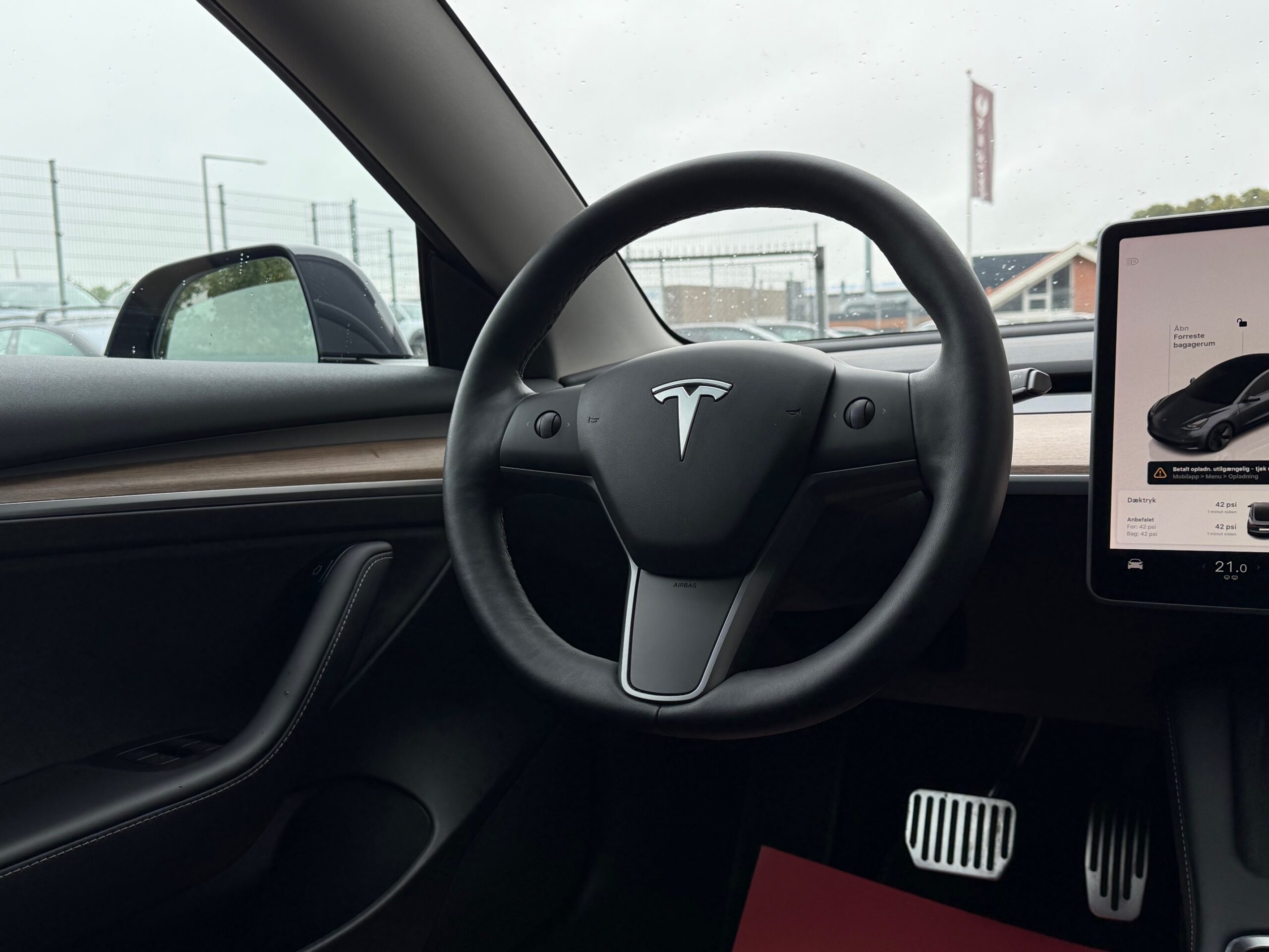 Tesla Model 3 RWD 4d