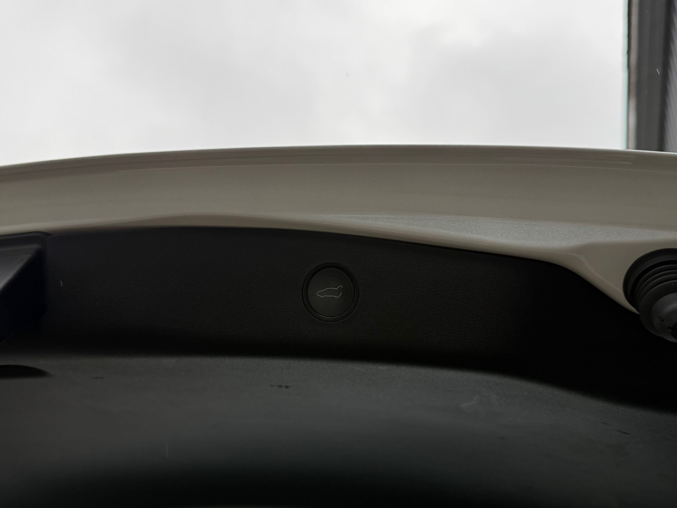 Tesla Model 3 Long Range AWD 4d