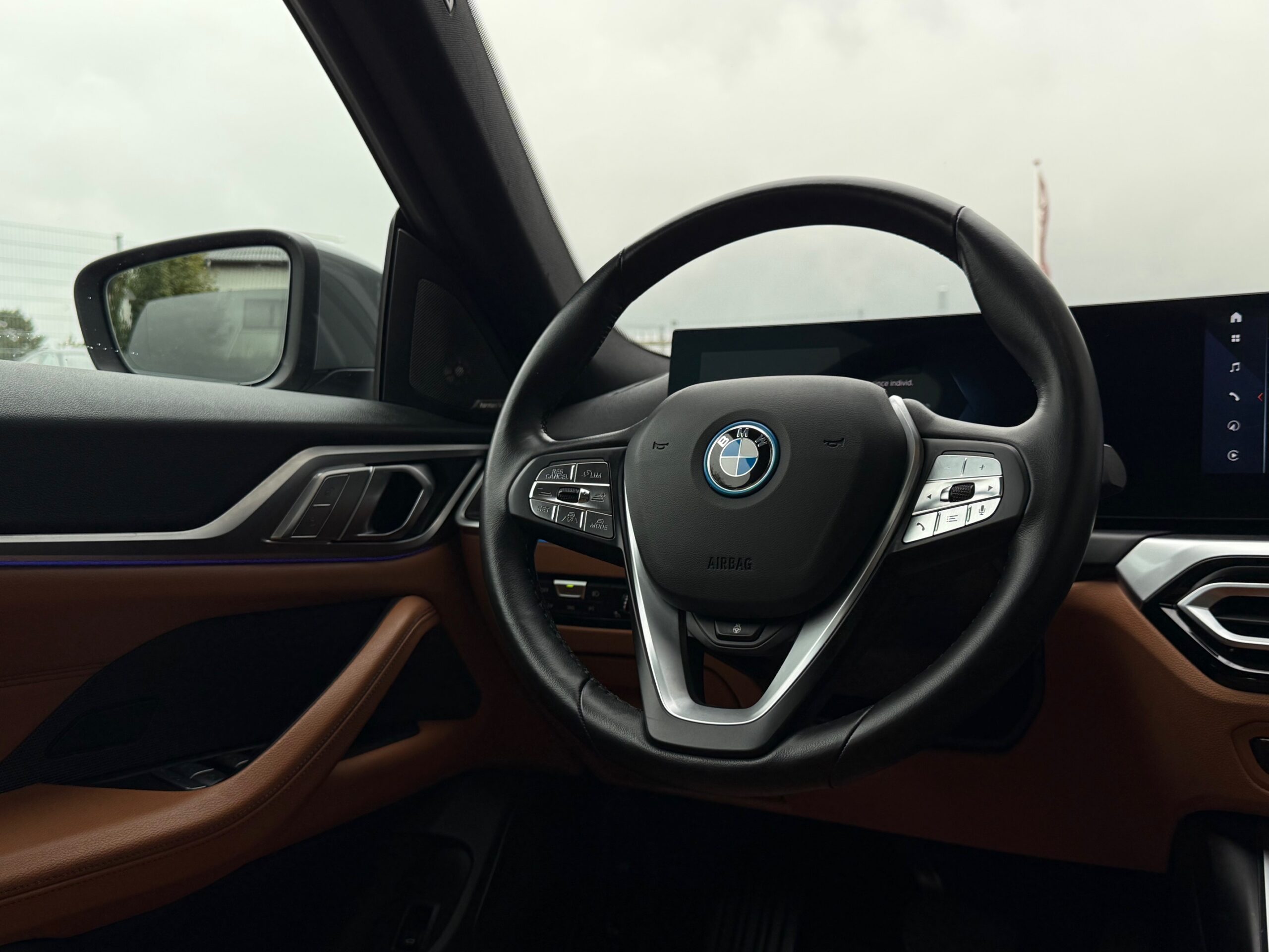 BMW i4 eDrive40 Charged 5d