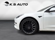 Tesla Model 3 Long Range AWD 4d