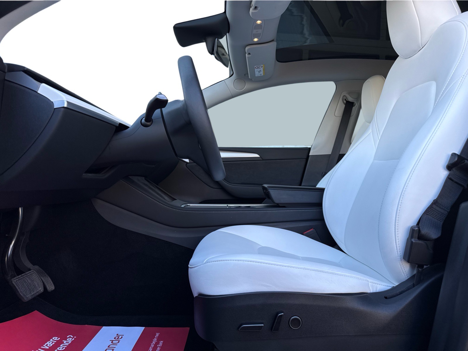 Tesla Model Y RWD 5d