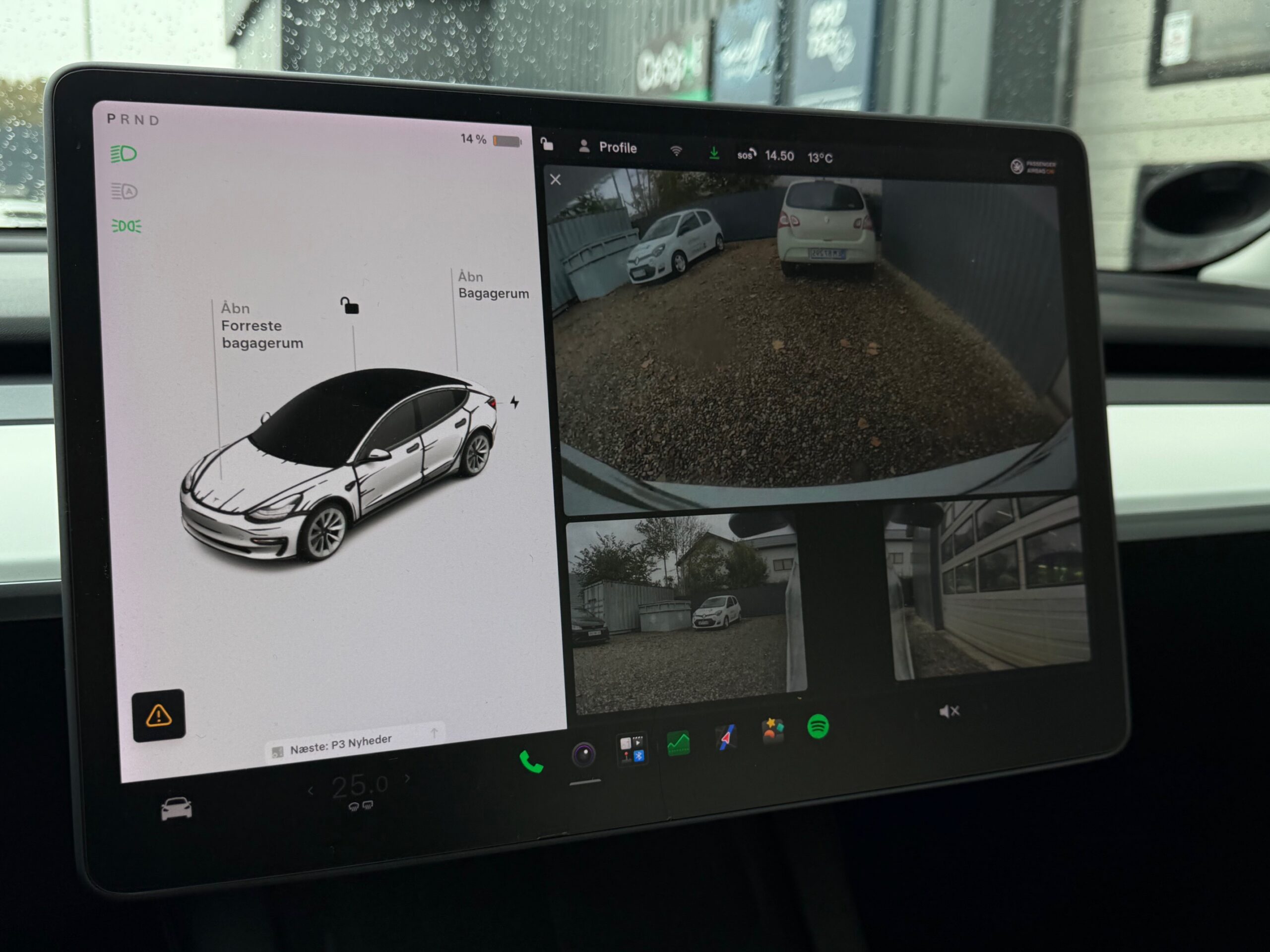 Tesla Model 3 Long Range AWD 4d